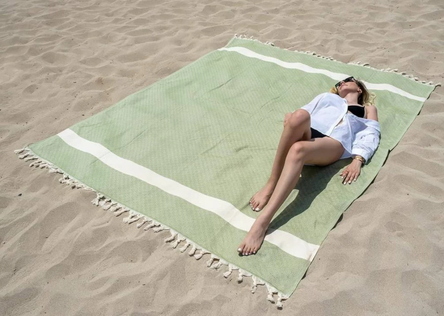 DEMMEX Oversized Turkish Beach Towel 59x79 Inches - 100% OEKO-TEX Certified Cotton, Quick Dry, Sand Free, Lightweight & Large for Adults - Navy Blue