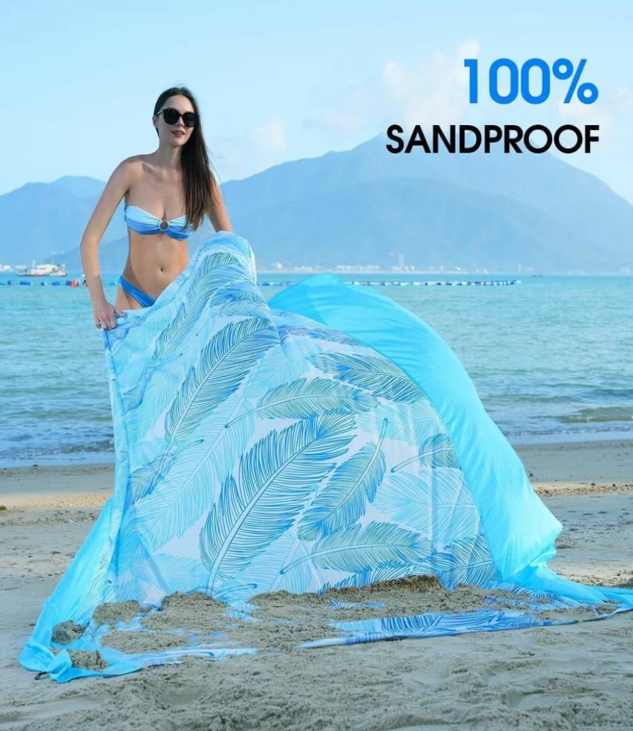 SYLVROAM Waterproof Beach Blanket Sandproof Picnic Mat with Portable Carry Bag, Lightweight Quick-Dry Nylon Outdoor Blanket with 4 Stakes & 3 Sandbags for Beach, Park, Pool, Camping (Green)