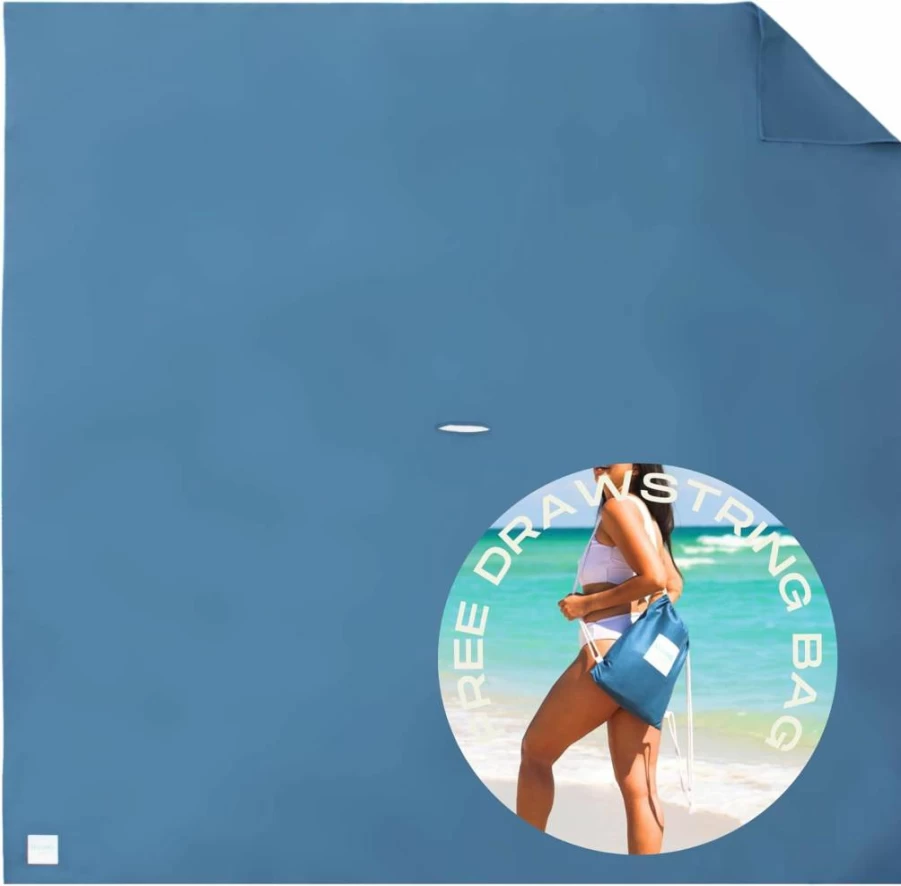 Handy Beach Goods Extra Large Sandproof & Windproof Beach Blanket - Plush Microfiber Mat for 3-6 People with Umbrella Hole, Corner Sand Pockets & Carry Bag