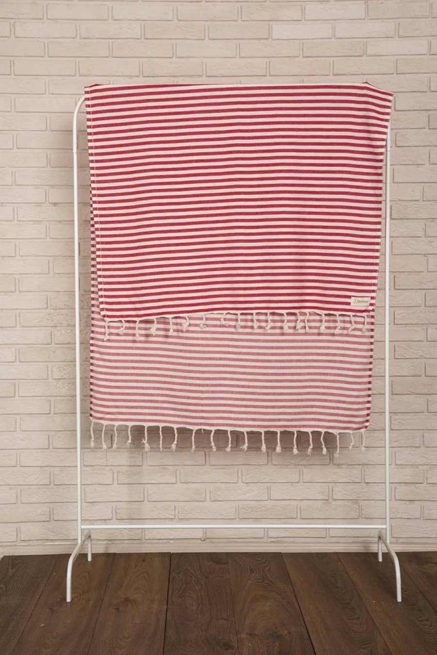 Bersuse Premium Turkish Peshtemal Beach Towels - 100% Cotton, Quick-Dry, Lightweight & Sand-Free, Oeko-Tex Certified, 37x70 Inches, Set of 3 (Red)