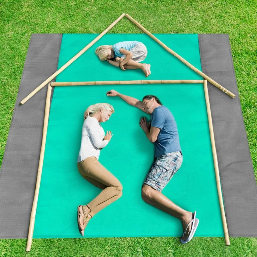 ISOPHO Waterproof Sandproof Beach Blanket for 4-7 Adults, Lightweight Portable Picnic Mat for Travel, Camping, Hiking with Carry Bag